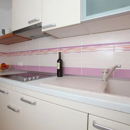 Jole Apartment *